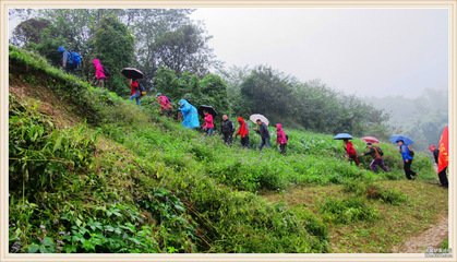 熙老拉泰叔同伴山行由马溪寺攀跻险绝历龙洞